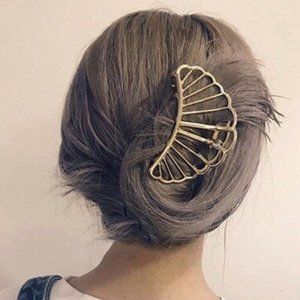 Shell shape gold color hair claw clip